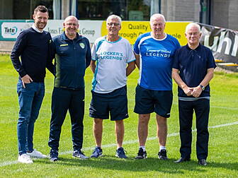 Pat Devlin's Cabinteely Ready...